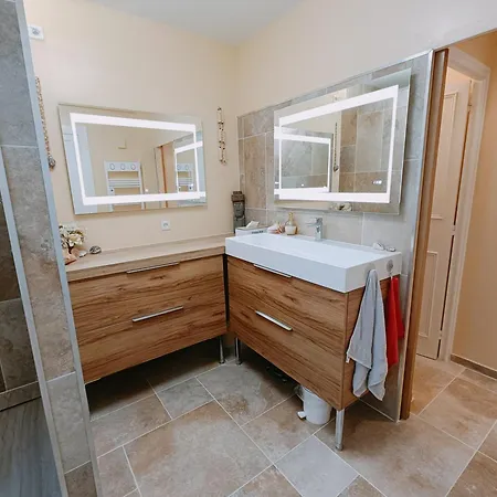 Дом отдыха Sauna Dans Maison De Maitre Proche Etretat !
